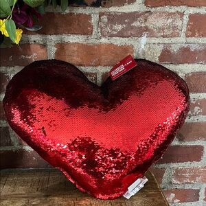 Heart-Shaped Sequin Decorative Pillow - Red